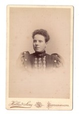 CAB Photo Fine Lady - London 1890s