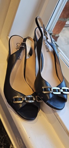 Carmen navy peep - toe, size