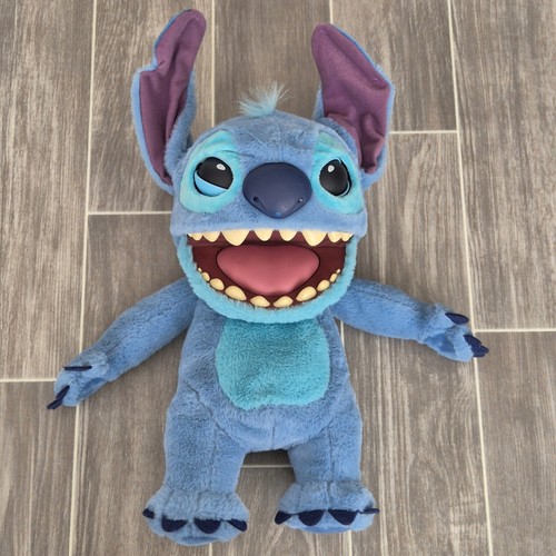 Stitch real electronic hand - stitch,
