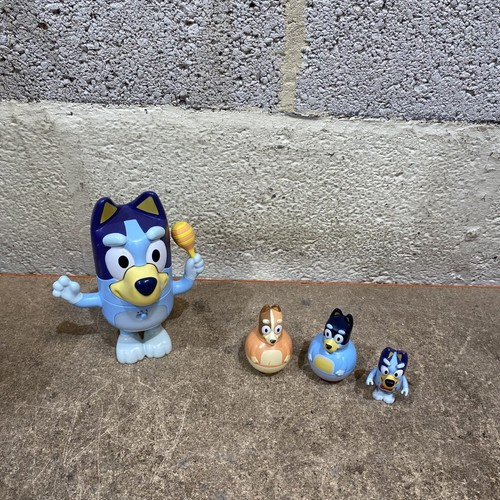 Bluey character figures lot - character,