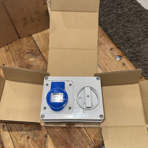 Gewiss gw66004 amp 240 volt - 16,