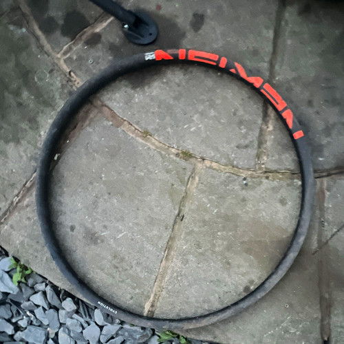 Rim er - 29,