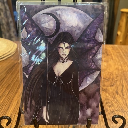 5 dark vampress - 5.5”,