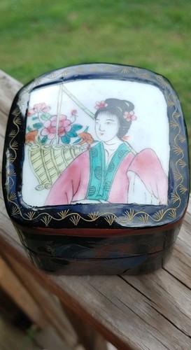 Vintage chinese lacquer - vintage,