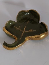 VINTAGE STUDIO ART ceramic 3 leaf clover  made in 1989