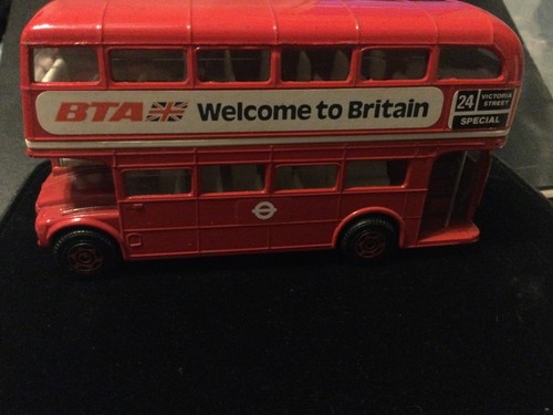Corgi london transport - corgi,
