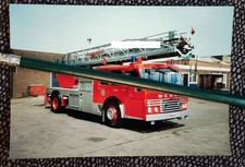 MERSEYSIDE FIRE BRIGADE Aerial Fire Engine  (DMW603Y) - 6x4" photo