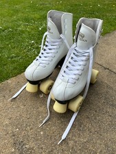 Sovereign roller skates size 6