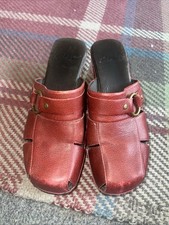 Clarks Red Leather Slip On  Wedge Heel Clogs  Buckle Mule Shoes UK7