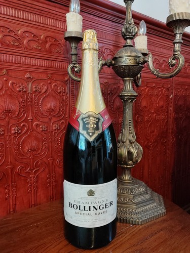 Bollinger dummy champagne - bollinger,