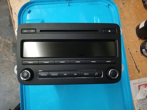 Skoda fabia car - car, stereo