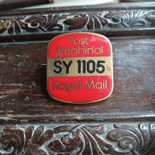 VINTAGE ROYAL MAIL ENAMEL POSTMANS SECURITY CAP BADGE, 524 MLW, WITH SPLIT PIN