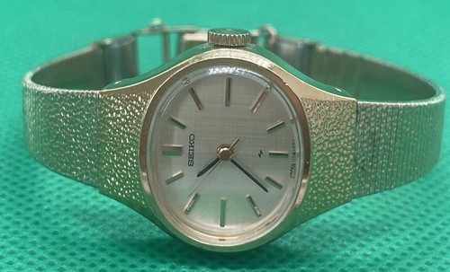 Seiko retro women - seiko,