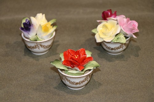 Coalport miniature posy pots