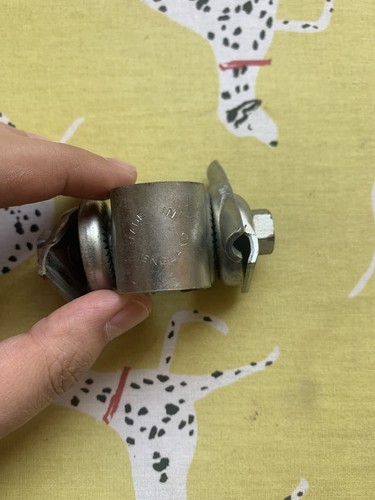 Vintage seatpost clamp - clamp, guts
