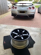 Nissan gtr r35 - nissan,