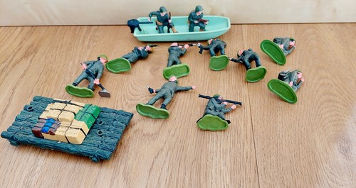 Britains toy soldiers spares - toy,