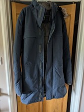 Mens XL North Face Jacket. McMurdo Parka. Navy.