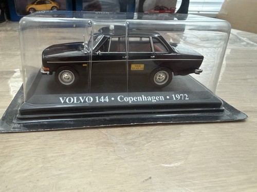 Volvo 144 1972 - 1:43,