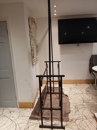 Mobile stand - dj,