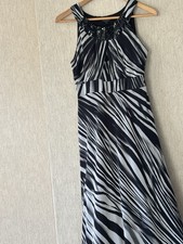 Debenhams . Black / White Floaty Beaded Evening Dress Size 12