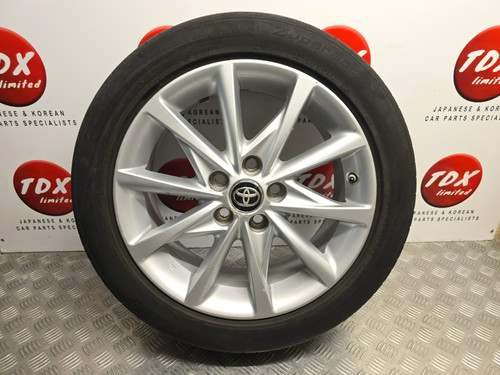Toyota prius plus - toyota,
