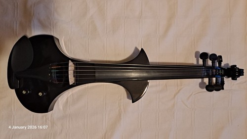 Strad custom string - strad,