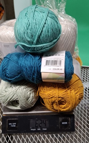 Destash cotton yarn both - destash,