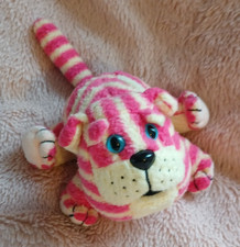 Vintage Bagpuss Small Beanie