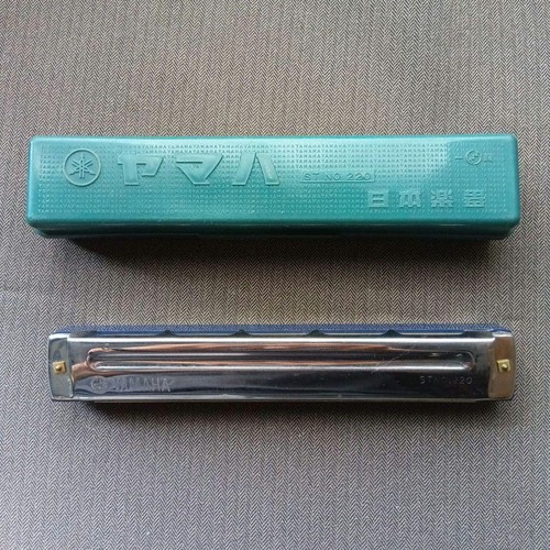 Yamaha 220 harmonica - yamaha,