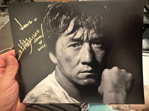 Jackie chan signed 10x8 - signed,