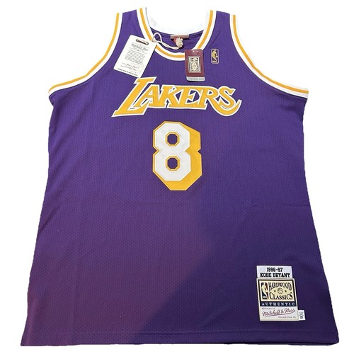 Authentic kobe bryant - authentic,