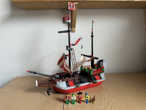 Lego juniors captain - 4, juniors:
