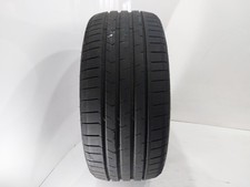 225/40R18 92W ROYALBLACK ROYALEXPLORER 6.19mm of Tread Part Worn Tyre