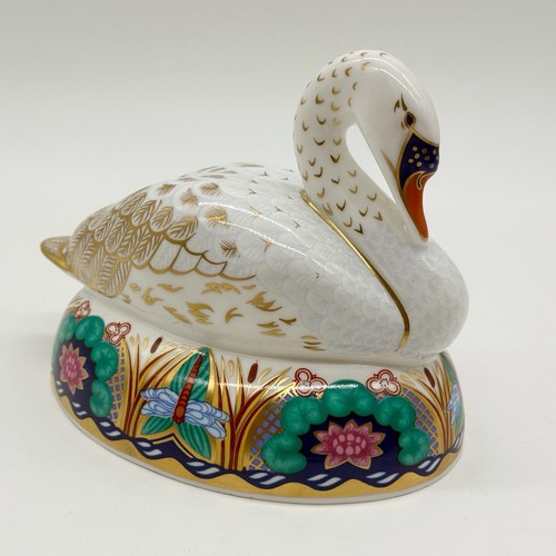 Royal crown derby - royal, swan
