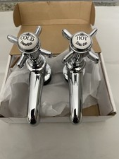 Bathroom Edwardian Style Taps Hot & cold (10/08)*