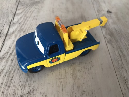 Disney pixar cars race tow - disney,