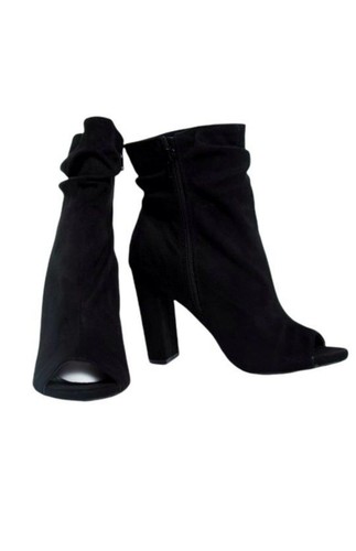 Wild diva lounge morris 123 - ,