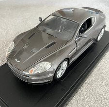 JOYRIDE 1:18 Scale Model Aston Martin DBS Casino Royale 007, Boxed with Keyring