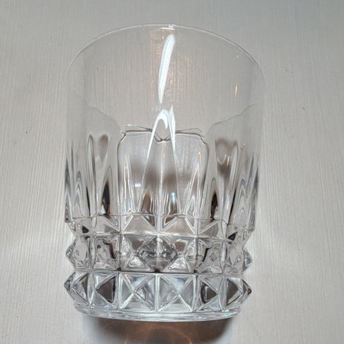 Clear cut crystal - clear, glass