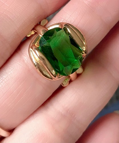 Vintage style jewellery - vintage,