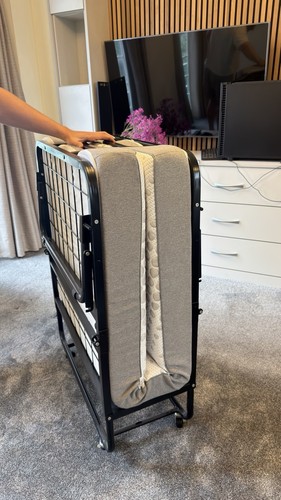 Single folding guest - single, bed