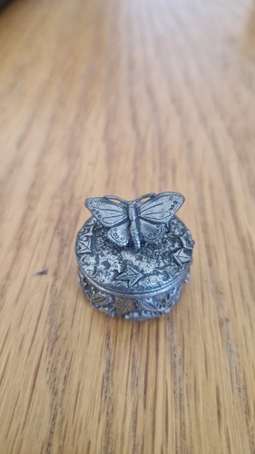 Woodsetten pewter pill - pewter, pill/