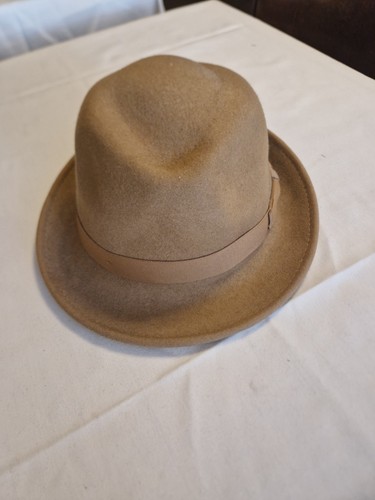 Hayfield england wool felt - england,