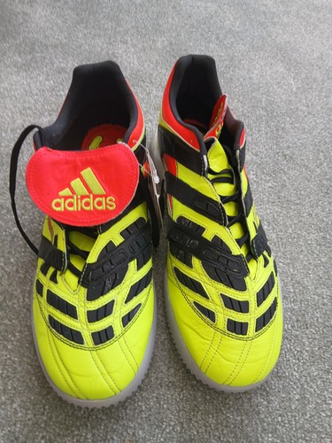 Bnwt adidas predator - bnwt,