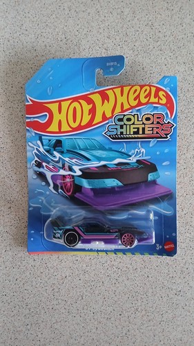 Hot wheels scorcher color - hot,