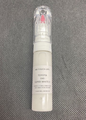 Toyota 040 super white paint - toyota,