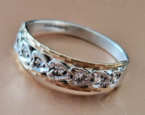 Hallmarked silver and gold - hallmarked,