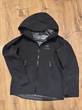 Arcteryx Beta Lt jacket size Medium Postage straight away 