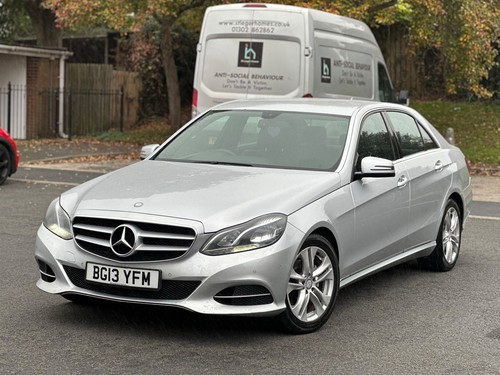 Mercedes benz e220 blue - mercedes-benz,